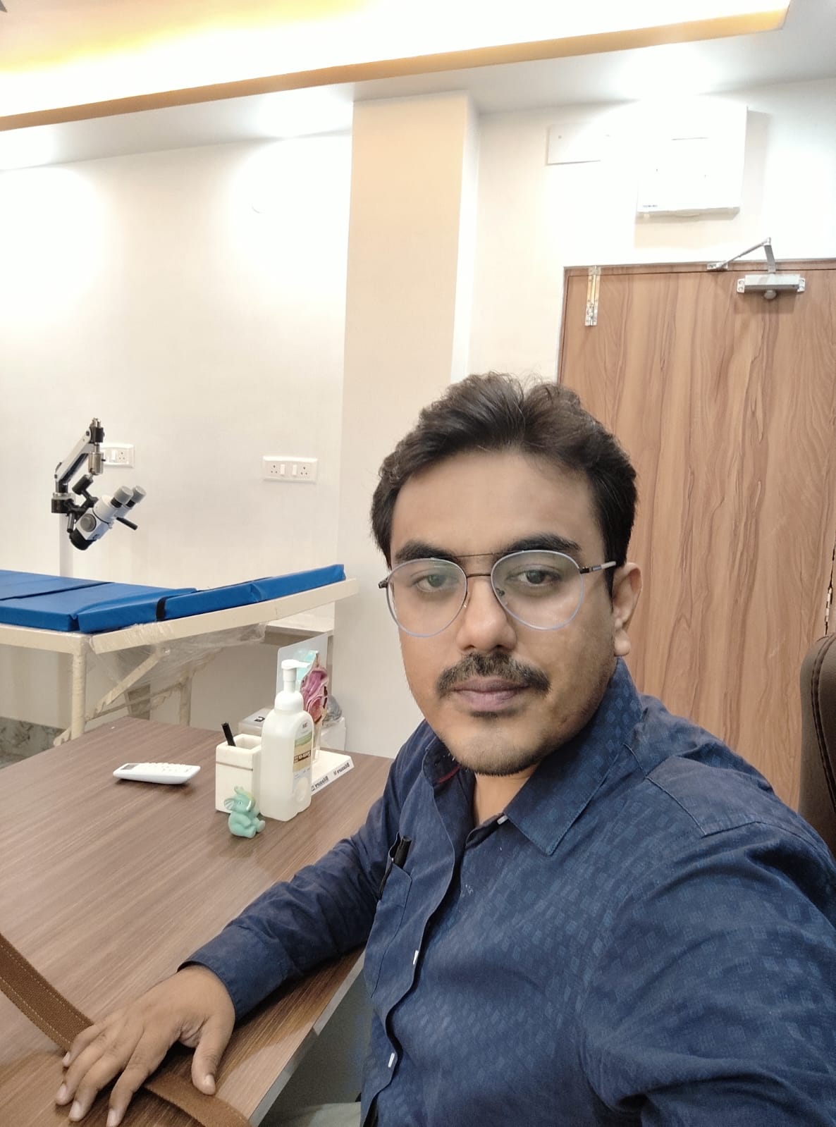 Dr. Suyash Banerjee - ENT & Head Neck Surgeon